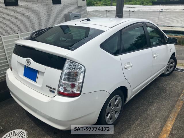 Toyota PRIUS 2008-11 8279700-12