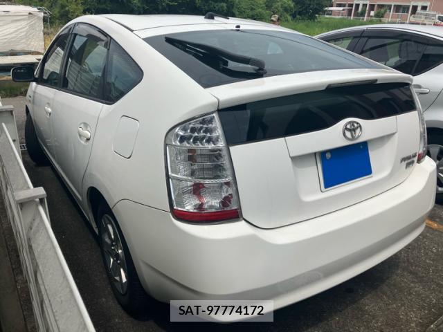 Toyota PRIUS 2008-11 8279700-13