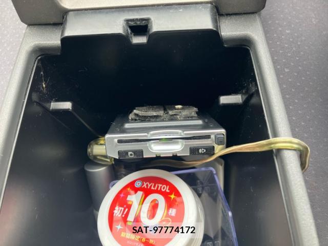 Toyota PRIUS 2008-11 8279700-18