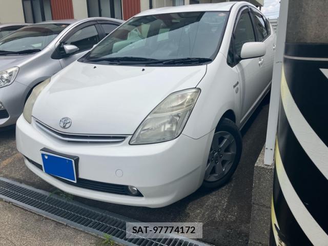 Toyota PRIUS 2008-11 8279700-2