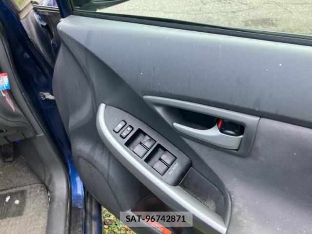 Toyota PRIUS 2010-05 8279738-6