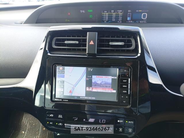 Toyota PRIUS 2019-07 8279927-10