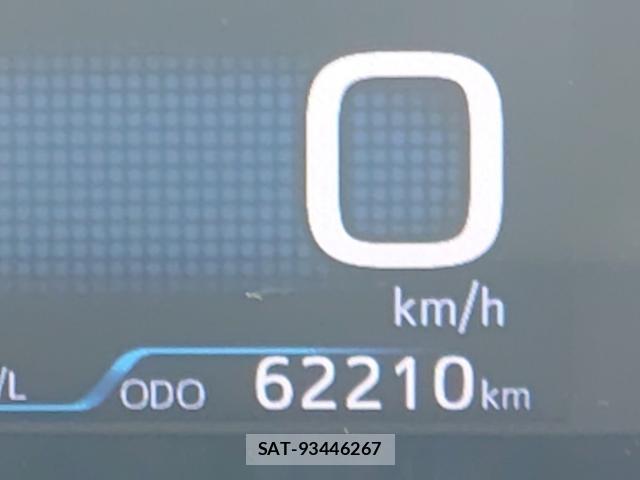 Toyota PRIUS 2019-07 8279927-9