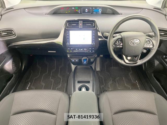 Toyota PRIUS 2021-07 8279983-1