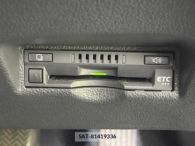 Toyota PRIUS 2021-07 8279983-6