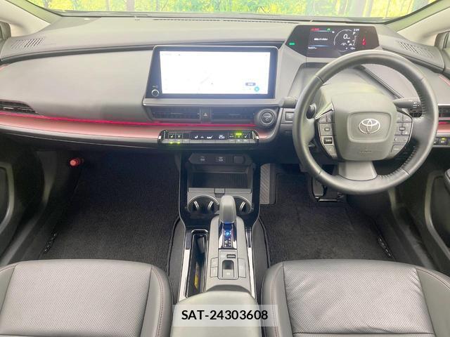 Toyota PRIUS 2023-11 8279992-1