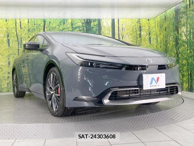 Toyota PRIUS 2023-11 8279992-15