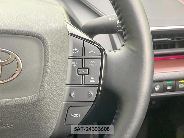 Toyota PRIUS 2023-11 8279992-5