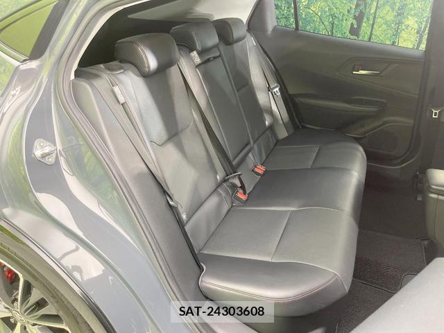 Toyota PRIUS 2023-11 8279992-8