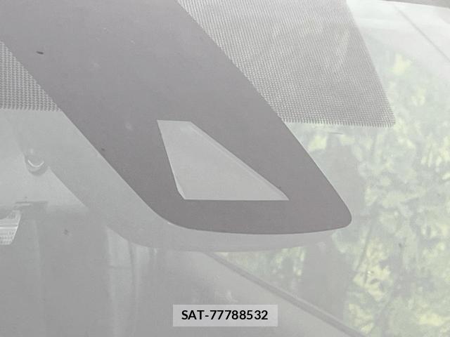 Toyota PRIUS 2021-05 8280000-3