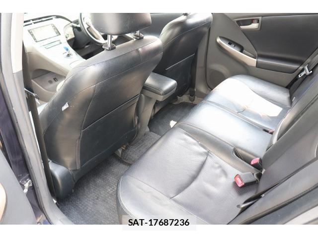 Toyota PRIUS 2012-01 8280022-13