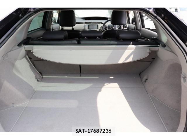 Toyota PRIUS 2012-01 8280022-15