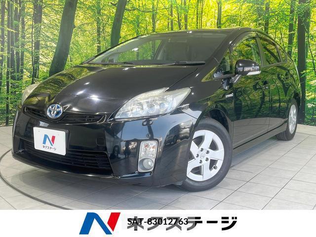 Toyota PRIUS 2011-10 8280038-0