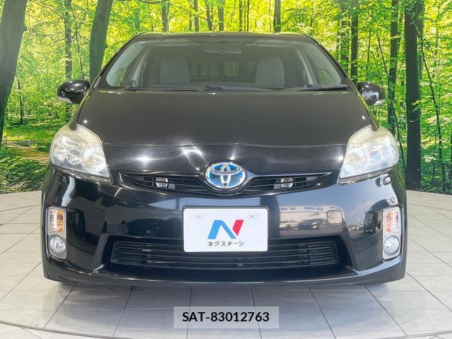 Toyota PRIUS 2011-10 8280038-13