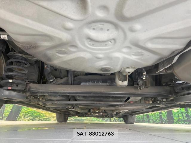 Toyota PRIUS 2011-10 8280038-18