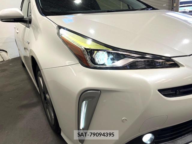 Toyota PRIUS 2019-11 8280250-12