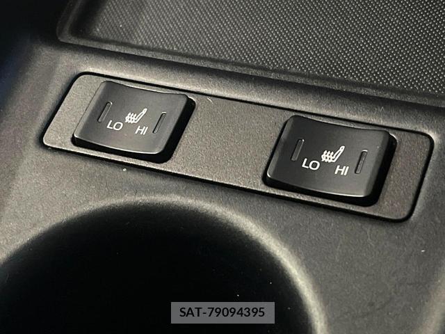 Toyota PRIUS 2019-11 8280250-6