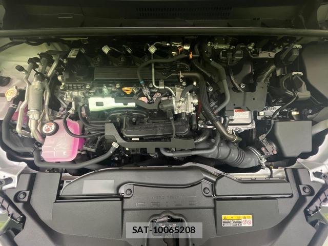 Toyota PRIUS 2024-04 8280487-17
