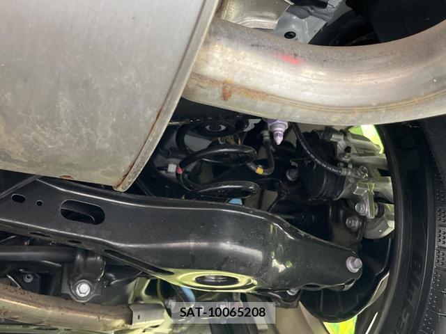 Toyota PRIUS 2024-04 8280487-19