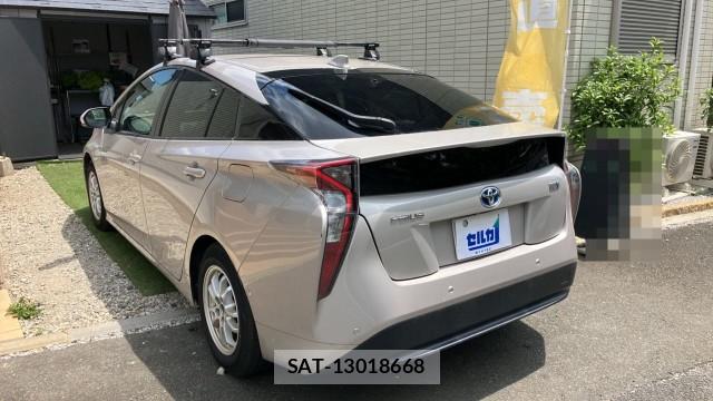 Toyota PRIUS 2017-08 8280529-13