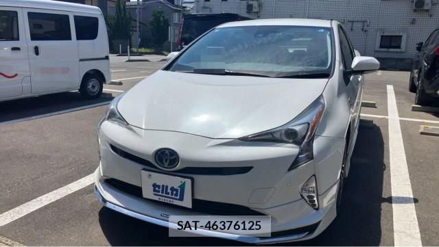 Toyota PRIUS 2018-08 8280558-0