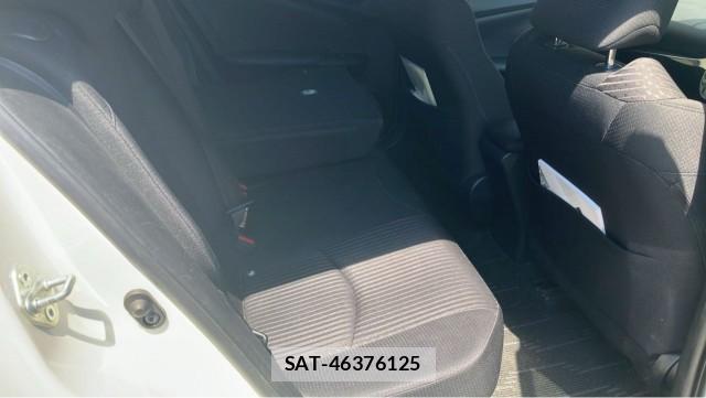 Toyota PRIUS 2018-08 8280558-6