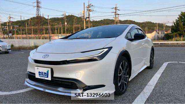 Toyota PRIUS 2024-04 8280578-0