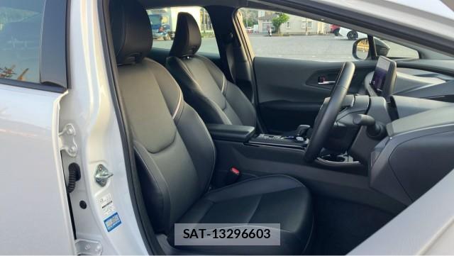 Toyota PRIUS 2024-04 8280578-5