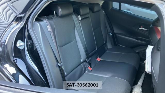 Toyota PRIUS 2023-06 8280586-6