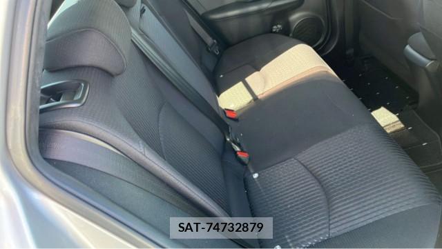 Toyota PRIUS 2016-05 8280645-6