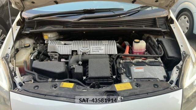 Toyota PRIUS 2012-06 8280670-7