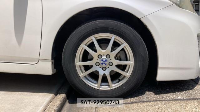 Toyota PRIUS 2011-12 8280674-8