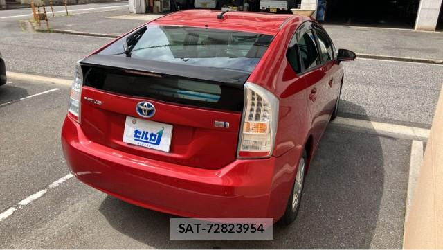 Toyota PRIUS 2011-06 8280714-12