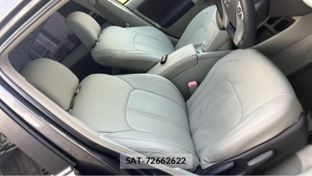 Toyota PRIUS 2011-02 8280879-5