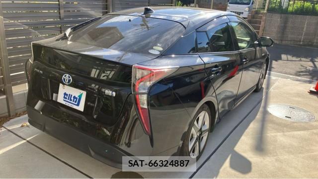 Toyota PRIUS 2019-03 8280928-12