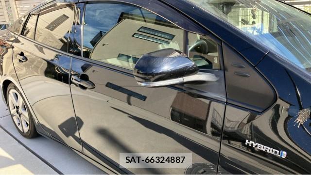 Toyota PRIUS 2019-03 8280928-3