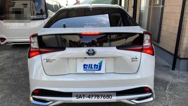Toyota PRIUS 2020-02 8281014-1