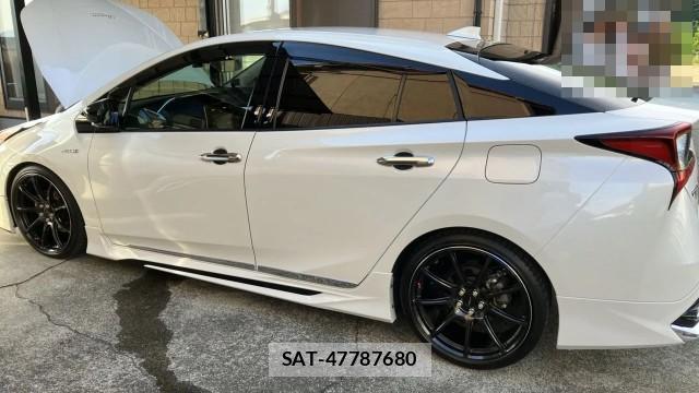 Toyota PRIUS 2020-02 8281014-10