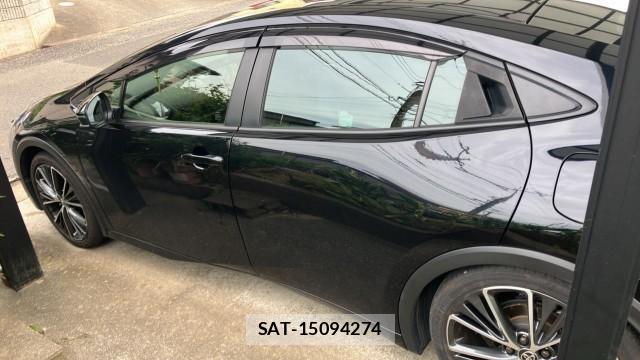 Toyota PRIUS 2025-01 8281042-10