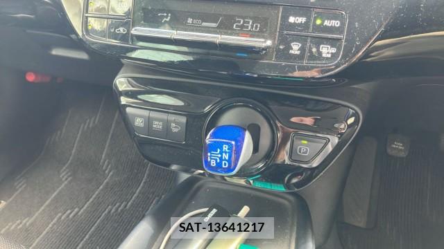 Toyota PRIUS 2019-11 8281047-14