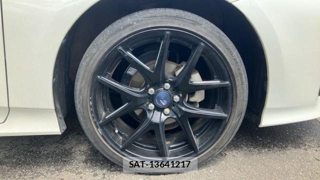 Toyota PRIUS 2019-11 8281047-8