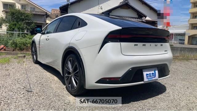 Toyota PRIUS 2024-02 8281134-13