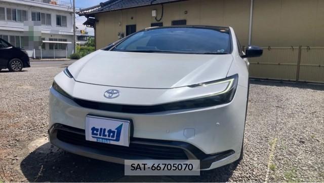 Toyota PRIUS 2024-02 8281134-9