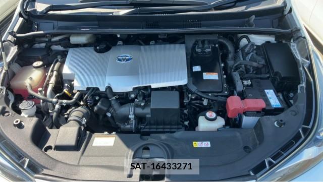 Toyota PRIUS 2019-04 8281147-7