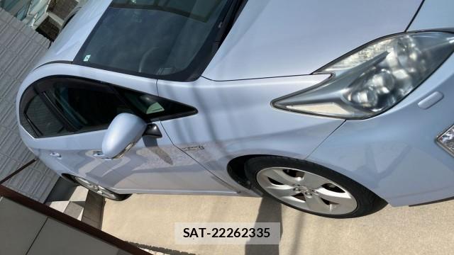 Toyota PRIUS 2009-07 8281182-3