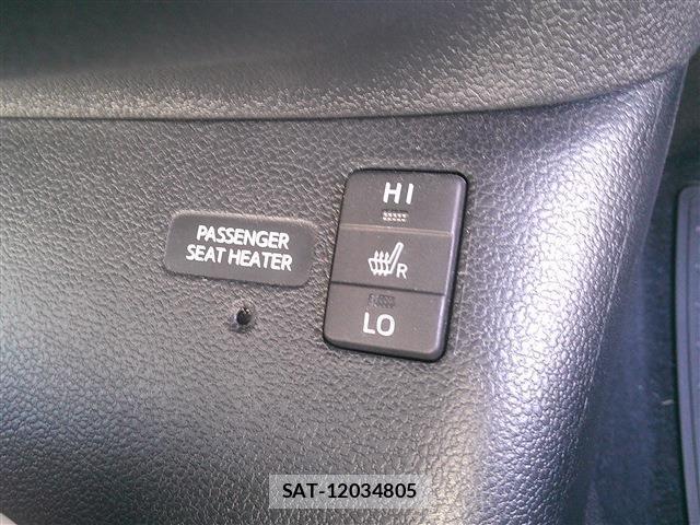 Toyota PRIUS 2016-07 8281213-17