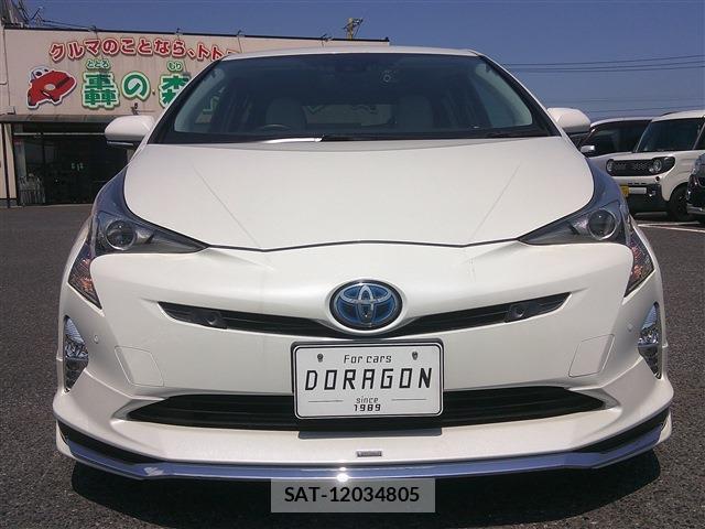 Toyota PRIUS 2016-07 8281213-2
