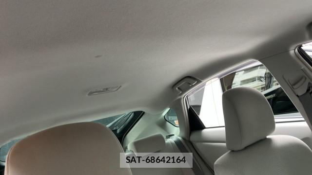 Toyota PRIUS 2012-07 8281278-15