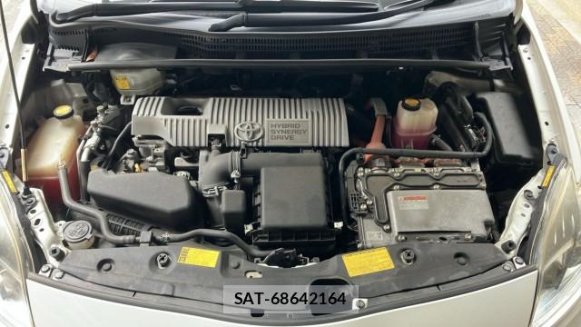 Toyota PRIUS 2012-07 8281278-7