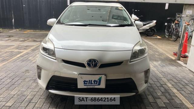 Toyota PRIUS 2012-07 8281278-9